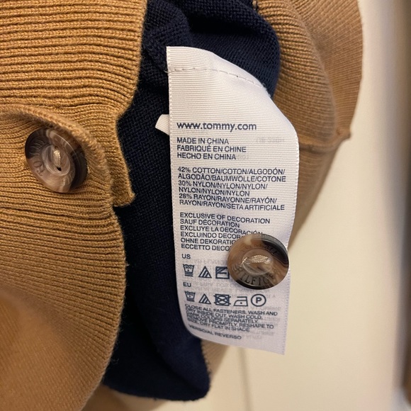 NWOT Women’s Tommy Hilfiger Rugby Stripe Cardigan - Picture 3 of 3